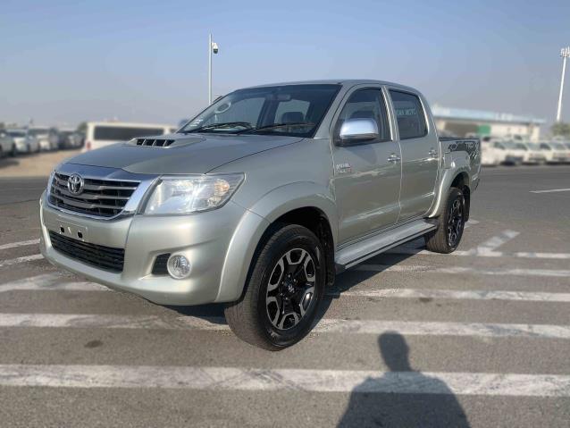 USED TOYOTA HILUX 2007 HILUX 1KD D4D DIESEL ENGINE 24 VOLT RHD RIGHT HAND DRIVE USED CAR FOR SALE AFRICA V4 PICKUP DOUBLE CABIN HAJI ZAMAN SAFI MOTORS