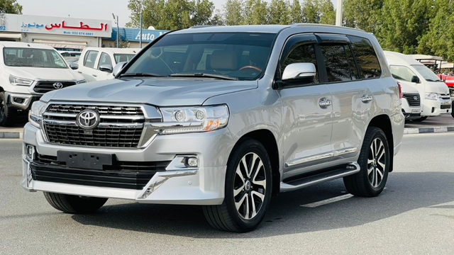 USED TOYOTA LAND CRUISER 2021 LAND CRUISER PICK UP LC SAHARA ZX GXR VXR 1VD D4D V8 PETROL ENGINE 24VOLT RHD RIGHT HAND DRIVE USED CAR FOR SALE AFRICA SUV SHIFT WAGON HAJI ZAMAN SAFI MOTORS
